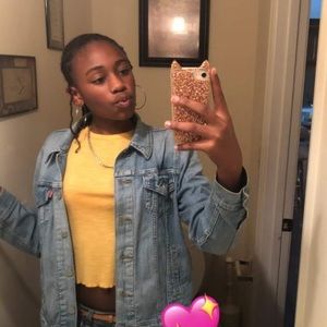 Meet your Posher, Amaya